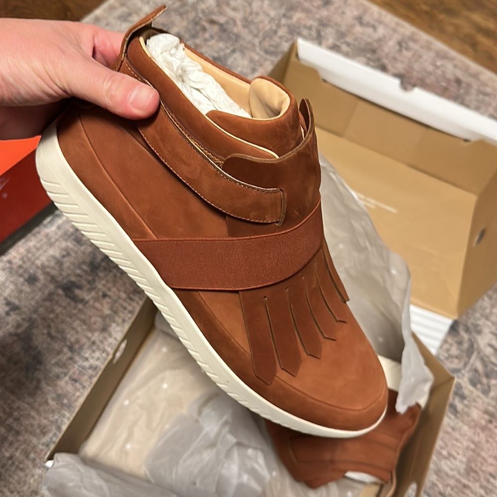 TREAD MOC
Sequoia/Nubuck